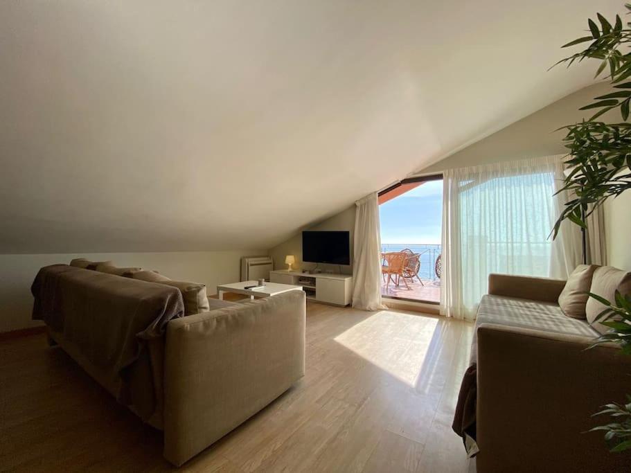 Exclusive Beachfront Penthouse Almayate Alto Eksteriør billede