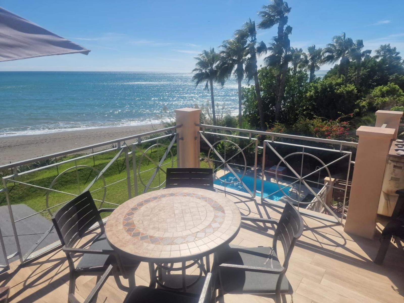 Exclusive Beachfront Penthouse Almayate Alto Eksteriør billede